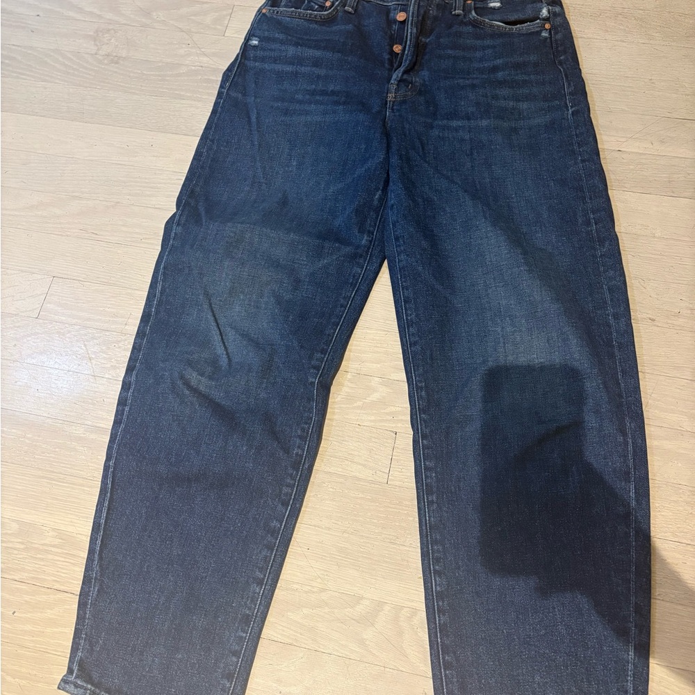 MOTHER Curbside flood frayed cropped high-rise jeans